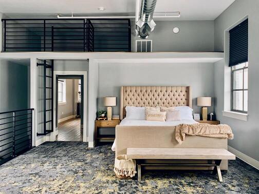 Photo of duplex in guests rooms 'Au coeur de l'eau' with double bed for couples --- Overnight from 73 euros --- Opinion: 4 stars